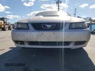 2002 Ford Mustang Standard with VIN 1FAFP40482F167938, listed as a Copart auction lot 76207624 with 0 mi miles and Clean Title. Bid and sale history available at carsss.com. Image 5.