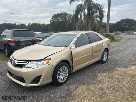 2012 Toyota Camry Hybrid XLE with VIN 4T1BD1FK6CU002145, listed as a Copart auction lot 46305955 with 0 mi miles and Clean Title. Bid and sale history available at carsss.com. Image 2.