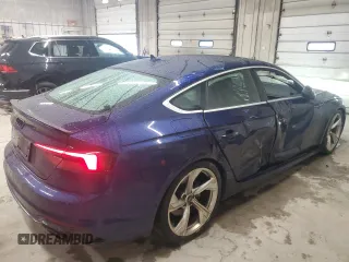 2019 Audi RS 5 Sportback z VIN WUABWCF54KA900346, wystawiony jako Copart lot #57398965 z przebiegiem 49 501 mil mil oraz Szkoda całkowita • Salvage title. Historia ofert i sprzedaży dostępna na DreamBid. Obrazek 3.