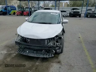 2017 Nissan Sentra SR z VIN 3N1AB7AP2HY262500, wystawiony jako Copart lot #54702865 z przebiegiem 108 687 mil mil oraz Szkoda całkowita • Salvage title. Historia ofert i sprzedaży dostępna na DreamBid. Obrazek 14.