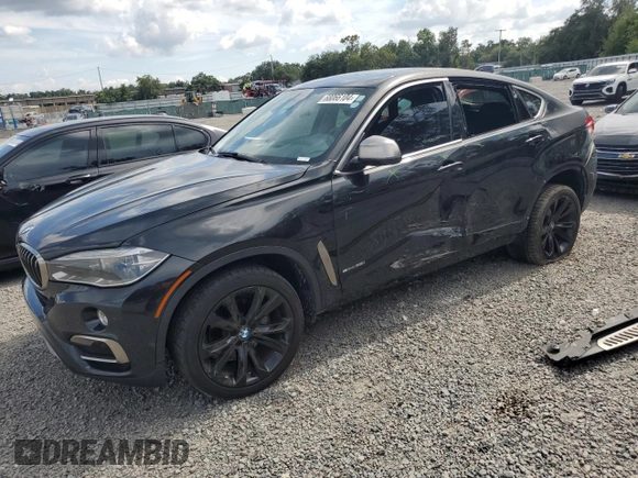 2015 BMW X6 sDrive35i with VIN 5UXKU0C58F0F92052, listed as a Copart auction lot 68066104 with 92,058 mi miles and Salvage Title. Bid and sale history available at carsss.com. Image 1.