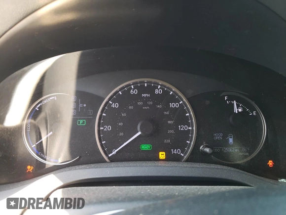 2014 Lexus CT 200h z VIN JTHKD5BH9E2186144, wystawiony jako Copart lot #75470904 z przebiegiem 125 062 mil mil oraz Szkody całkowita. Historia ofert i sprzedaży dostępna na DreamBid. Obrazek 9.