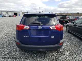 2015 Toyota RAV4 XLE with VIN 2T3RFREV1FW352328, listed as a Copart auction lot 52065535 with 0 mi miles and Clean Title. Bid and sale history available at carsss.com. Image 6.