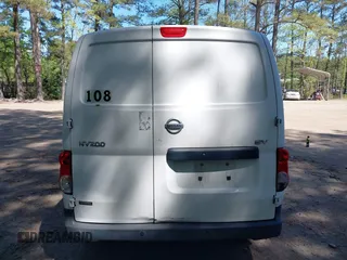 2016 Nissan NV200 S with VIN 3N6CM0KN1GK697513, listed as a IAAI auction lot 42072794 with 296,501 mi miles. Bid and sale history available at carsss.com. Image 16.