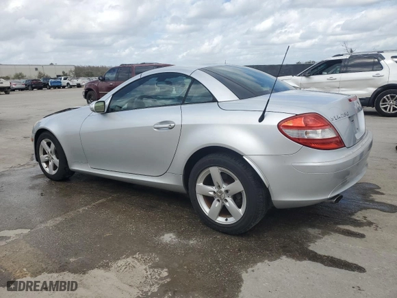 2006 Mercedes-Benz SLK-Class 3.0L with VIN WDBWK54F76F091837, listed as a Copart auction lot 47734745 with 253,458 mi miles and Salvage Title. Bid and sale history available at carsss.com. Image 2.