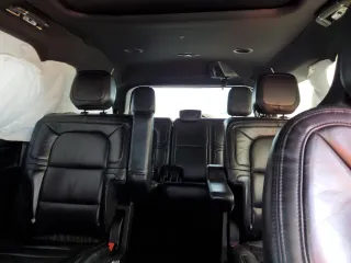 2021 Lincoln Navigator Reserve z VIN 5LMJJ2KT3MEL04879, wystawiony jako Copart lot #45593625 z przebiegiem 96 396 mil mil oraz Czysty tytuł • Clean title. Historia ofert i sprzedaży dostępna na DreamBid. Obrazek 10.