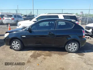 2009 Hyundai Accent GS with VIN KMHCM36CX9U135525, listed as a IAAI auction lot 42231137 with 142,118 mi miles and . Bid and sale history available at DreamBid. Image 14.