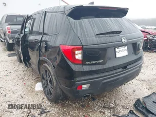 2021 Honda Passport Sport with VIN 5FNYF7H29MB000120, listed as a IAAI auction lot 41129219 with Not provided miles and . Bid and sale history available at DreamBid. Image 3.