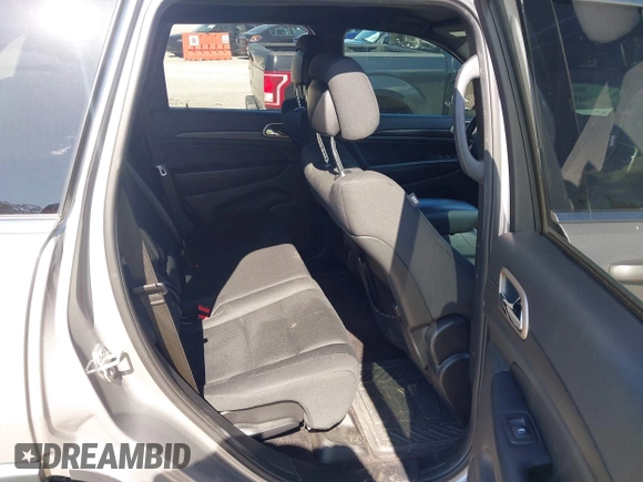 2016 Jeep Grand Cherokee Laredo z VIN 1C4RJFAG0GC384227, wystawiony jako IAAI lot #41995947 z przebiegiem 155 276 mil mil oraz . Historia ofert i sprzedaży dostępna na DreamBid. Obrazek 8.