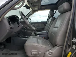 2004 Toyota Sequoia Limited with VIN 5TDZT38A34S227196, listed as a Copart auction lot 43868865 with 174,881 mi miles and Clean Title. Bid and sale history available at carsss.com. Image 7.