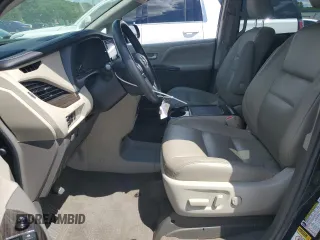 2015 Toyota Sienna XLE with VIN 5TDYK3DC4FS643797, listed as a Copart auction lot 55975385 with 61,882 mi miles and Salvage Title. Bid and sale history available at DreamBid. Image 7.