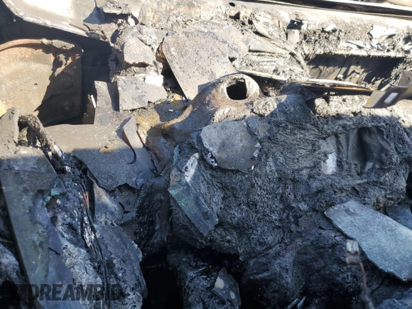2019 Kia Sorento LX z VIN 5XYPG4A5XKG490455, wystawiony jako Copart lot #57693815 z przebiegiem Nie podano mil oraz Nie do naprawy • Non repairable. Historia ofert i sprzedaży dostępna na DreamBid. Obrazek 9.