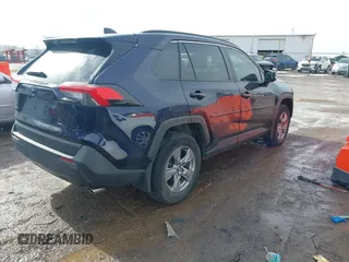 2022 Toyota RAV4 Hybrid XLE with VIN 2T3RWRFV1NW137075, listed as a IAAI auction lot 41652736 with 54,777 mi miles. Bid and sale history available at carsss.com. Image 4.