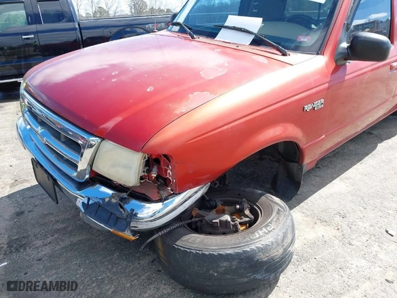 1998 Ford Ranger XL with VIN 1FTYR14X8WPB00353, listed as a IAAI auction lot 41709225 with 218,871 mi miles. Bid and sale history available at carsss.com. Image 6.