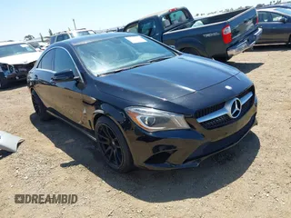 2014 Mercedes-Benz CLA 250 z VIN WDDSJ4EB3EN043478, wystawiony jako IAAI lot #42313393 z przebiegiem 201 454 mil mil oraz . Historia ofert i sprzedaży dostępna na DreamBid. Obrazek 1.