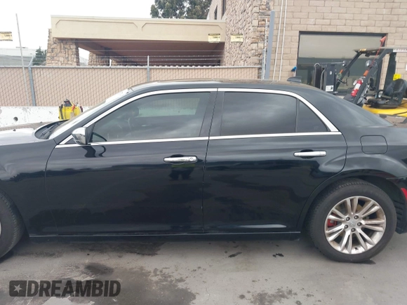 2017 Chrysler 300 with VIN 2C3CCAEG1HH566440, listed as a IAAI auction lot 41755784 with 71,646 mi miles. Bid and sale history available at carsss.com. Image 14.