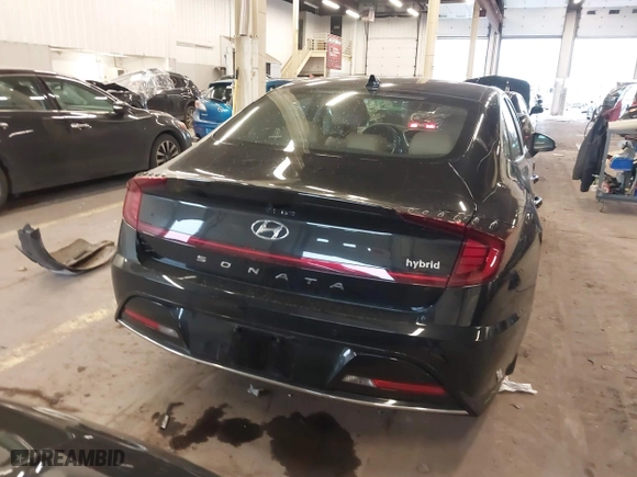 2022 Hyundai Sonata Hybrid Limited with VIN KMHL54JJ5NA038088, listed as a IAAI auction lot 41627163 with 19,977 mi miles. Bid and sale history available at carsss.com. Image 17.