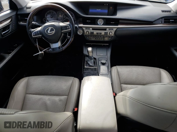 2016 Lexus ES 330 z VIN JTHBK1GG8G2217305, wystawiony jako Copart lot #42583725 z przebiegiem 99 218 mil mil oraz Szkoda całkowita • Salvage title. Historia ofert i sprzedaży dostępna na DreamBid. Obrazek 8.
