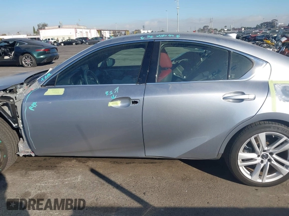2021 Lexus IS with VIN JTHAA1D24M5117249, listed as a IAAI auction lot 41302623 with 32,540 mi miles. Bid and sale history available at carsss.com. Image 14.