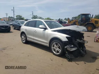 2014 Audi Q5 Premium Plus with VIN WA1LFAFP5EA014039, listed as a Copart auction lot 58669305 with Not provided miles and Salvage title. Bid and sale history available at DreamBid. Image 4.