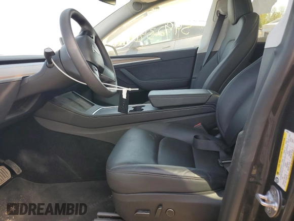 2024 Tesla Model Y Long Range с VIN 7SAYGDEE3RF994655, выставлен на аукционе Copart как лот 54923465 с пробегом 13 396 миль миль и Списание • Salvage title. История ставок и продаж доступна на DreamBid. Изображение 7.