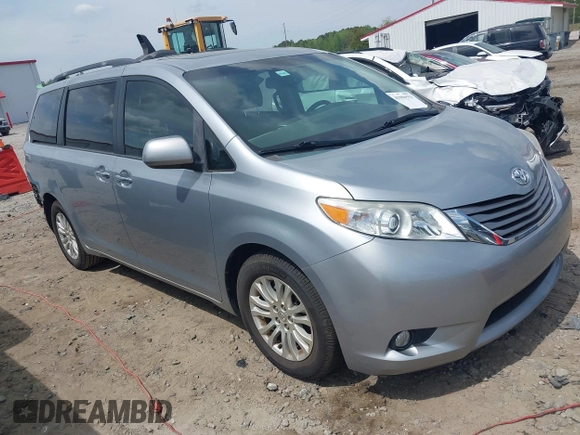 2015 Toyota Sienna XLE with VIN 5TDYK3DC9FS532310, listed as a IAAI auction lot 41990553 with 75,133 mi miles and . Bid and sale history available at DreamBid. Image 1.
