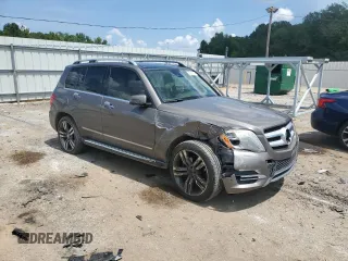 2015 Mercedes-Benz GLK 350 with VIN WDCGG5HB9FG344255, listed as a Copart auction lot 68903914 with 120,113 mi miles and Salvage Title. Bid and sale history available at DreamBid. Image 4.