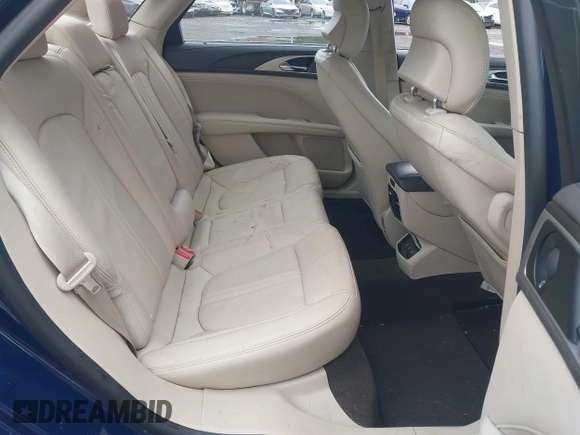 2019 Lincoln MKZ Reserve II с VIN 3LN6L5F98KR621828, выставлен на аукционе IAAI как лот 42332227 с пробегом 41 547 миль миль и . История ставок и продаж доступна на DreamBid. Изображение 8.