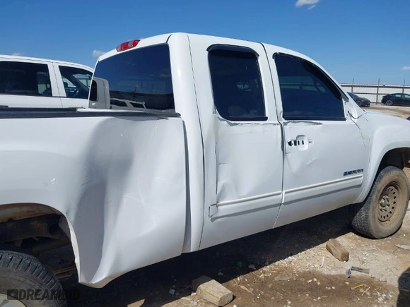 2013 GMC Sierra 1500 SLE with VIN 1GTR2VE7XDZ358423, listed as a IAAI auction lot 41727698 with 144,200 mi miles. Bid and sale history available at carsss.com. Image 6.