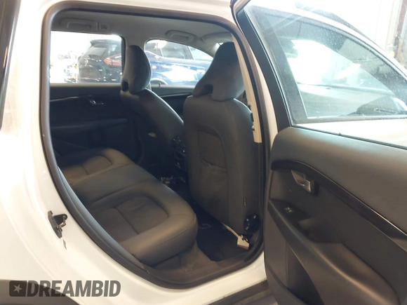 2008 Volvo XC70 с VIN YV4BZ982681005778, выставлен на аукционе IAAI как лот 42254211 с пробегом 123 609 миль миль и . История ставок и продаж доступна на DreamBid. Изображение 8.