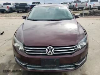 2013 Volkswagen Passat SE with VIN 1VWBP7A32DC084183, listed as a Copart auction lot 88005955 with 184,971 mi miles and Salvage Title. Bid and sale history available at carsss.com. Image 5.