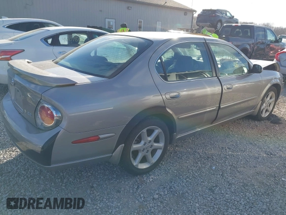 2002 Nissan Maxima GLE с VIN JN1DA31A62T322007, выставлен на аукционе IAAI как лот 40999480 с пробегом 208 110 миль миль и . История ставок и продаж доступна на DreamBid. Изображение 4.