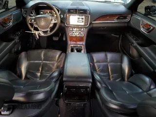 2017 Lincoln Continental Livery with VIN 1LN6L9HK7H5618938, listed as a Copart auction lot 82154054 with 109,134 mi miles and Salvage Title. Bid and sale history available at carsss.com. Image 8.