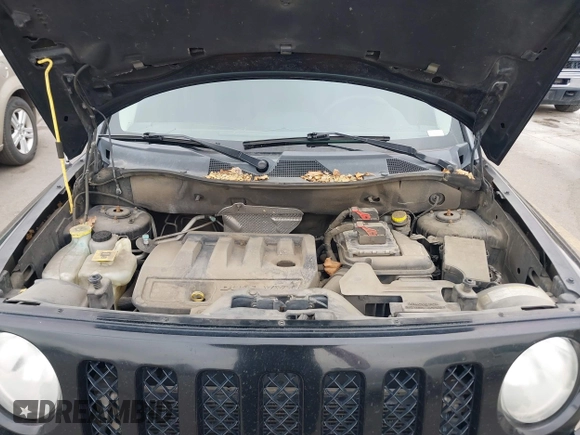 2012 Jeep Patriot Sport with VIN 1C4NJRBB7CD636000, listed as a IAAI auction lot 42106629 with 143,958 mi miles. Bid and sale history available at carsss.com. Image 10.
