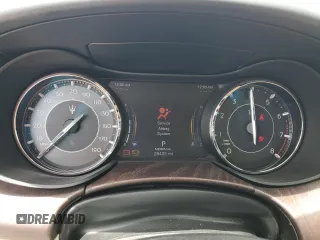 2022 Maserati Quattroporte GT z VIN ZAM56XPA8N1391441, wystawiony jako Copart lot #52809735 z przebiegiem 26 405 mil mil oraz Szkoda całkowita • Salvage title. Historia ofert i sprzedaży dostępna na DreamBid. Obrazek 9.
