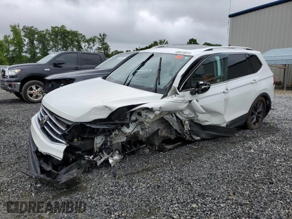 2022 Volkswagen Tiguan SE z VIN 3VV3B7AX0NM041925, wystawiony jako Copart lot #58415615 z przebiegiem 55 595 mil mil oraz Szkoda całkowita • Salvage title. Historia ofert i sprzedaży dostępna na DreamBid. Obrazek 1.