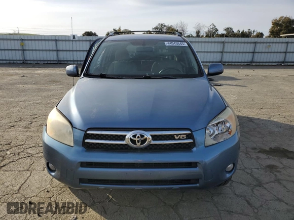 2008 Toyota RAV4 Ltd with VIN JTMZK34VX85018352, listed as a Copart auction lot 44043645 with 191,306 mi miles and Salvage Title. Bid and sale history available at carsss.com. Image 5.