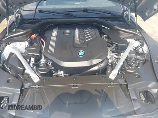 2021 BMW Z4 sDriveM40i z VIN WBAHF9C00MWX17614, wystawiony jako IAAI lot #42277354 z przebiegiem 26 615 mil mil oraz . Historia ofert i sprzedaży dostępna na DreamBid. Obrazek 10.