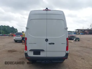 2025 Mercedes-Benz Sprinter Cargo with VIN W1Y4KBHY6ST202145, listed as a IAAI auction lot 42127760 with 9,361 mi miles and . Bid and sale history available at carsss.com. Image 15.