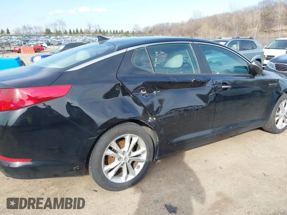 2013 Kia Optima LX with VIN 5XXGM4A77DG146177, listed as a IAAI auction lot 41769708 with 133,604 mi miles. Bid and sale history available at carsss.com. Image 6.