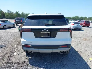2025 Chevrolet Traverse FWD LT with VIN 1GNERGRS7SJ144304, listed as a IAAI auction lot 42522424 with 4,081 mi miles and . Bid and sale history available at DreamBid. Image 16.