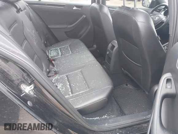 2018 Volkswagen Jetta SE Sport with VIN 3VWD17AJ1JM222931, listed as a IAAI auction lot 42121447 with 134,321 mi miles and . Bid and sale history available at DreamBid. Image 8.