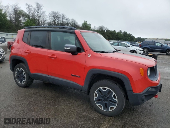 2015 Jeep Renegade Trailhawk with VIN ZACCJBCT0FPB69827, listed as a Copart auction lot 63643985 with 94,841 mi miles and Clean title. Bid and sale history available at DreamBid. Image 4.