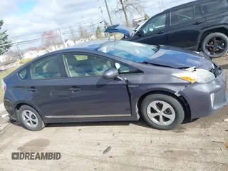 2012 Toyota Prius One with VIN JTDKN3DU6C5476298, listed as a IAAI auction lot 41920894 with 205,430 mi miles. Bid and sale history available at carsss.com. Image 13.
