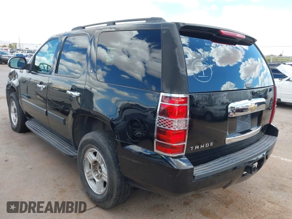 2007 Chevrolet Tahoe LS with VIN 1GNFC13C47J406467, listed as a IAAI auction lot 42081860 with 275,814 mi miles and . Bid and sale history available at DreamBid. Image 3.