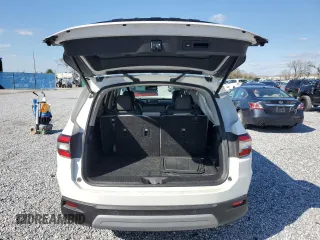 2025 Honda Pilot EX-L with VIN 5FNYG2H41SB007741, listed as a Copart auction lot 45965725 with 11,858 mi miles and Salvage Title. Bid and sale history available at carsss.com. Image 6.