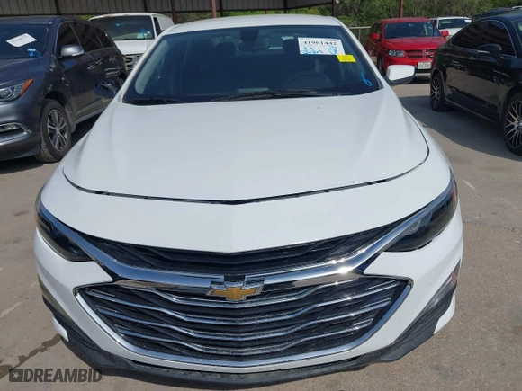 2019 Chevrolet Malibu LT with VIN 1G1ZD5STXKF146723, listed as a IAAI auction lot 41901442 with 61,507 mi miles. Bid and sale history available at carsss.com. Image 12.