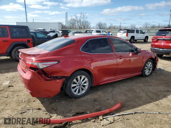 2019 Toyota Camry LE with VIN 4T1B11HK4KU288565, listed as a Copart auction lot 53243125 with 150,980 mi miles and Clean Title. Bid and sale history available at carsss.com. Image 3.
