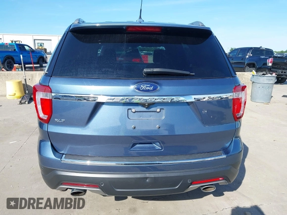 2018 Ford Explorer XLT с VIN 1FM5K7D89JGB64912, выставлен на аукционе IAAI как лот 42370853 с пробегом 76 208 миль миль и . История ставок и продаж доступна на DreamBid. Изображение 17.