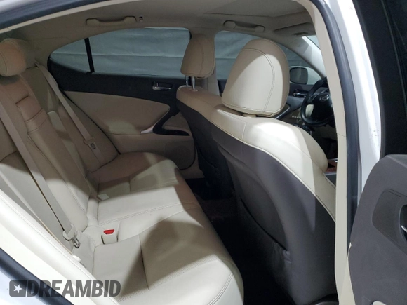 2012 Lexus IS 350 z VIN JTHCE5C28C5002402, wystawiony jako Copart lot #52917455 z przebiegiem 134 986 mil mil oraz Czysty tytuł • Clean title. Historia ofert i sprzedaży dostępna na DreamBid. Obrazek 10.